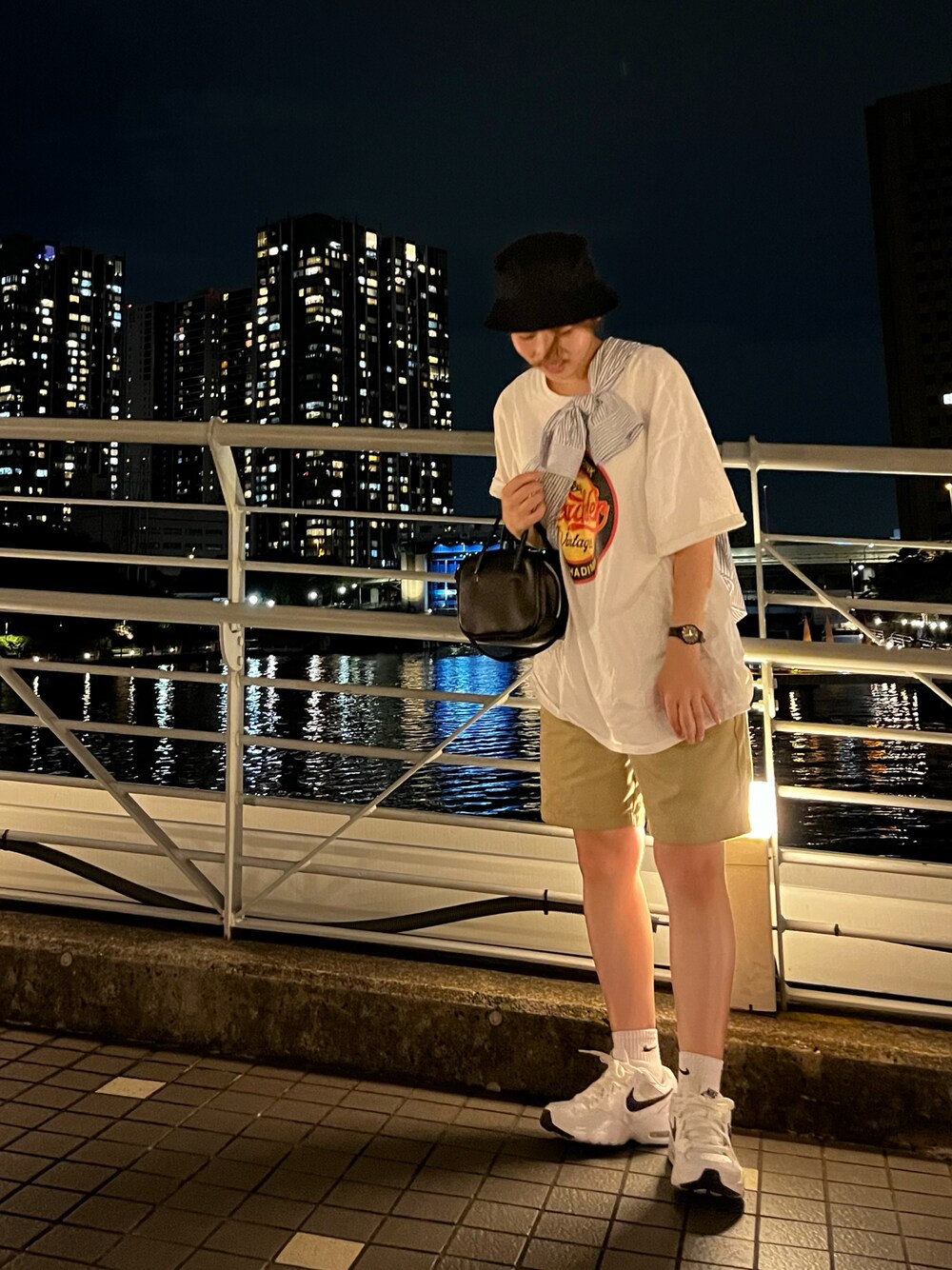 「NIKEのNIKE ナイキ W AIRMAX EXCEE ウィメンズ エア マックス エクシー  CD5432-101 101WHT/BLK（スニーカー、ホワイト系）」を使った、haru さん（レディース・155cm）の夏コーディネートの1枚目の写真