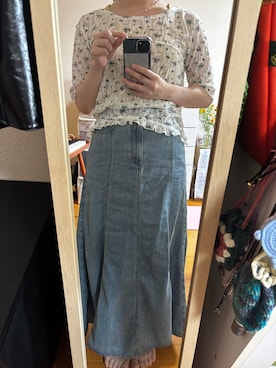 「GU（ジーユー）のアイテム（デニムスカート、ブルー系）」を使った、はむさん（レディース・151cm）の夏コーディネート