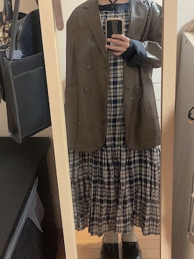 「アイテム（スリッポン）」を使った、はむさん（レディース・151cm）の秋コーディネート