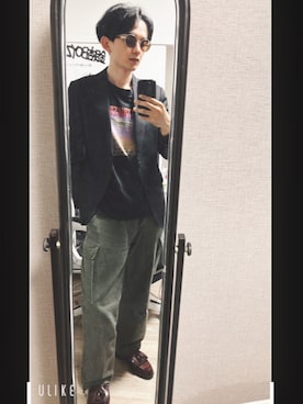 「MILITARY（ミリタリー）のアイテム（カーゴパンツ、グリーン系）」を使った、灰汁さん（メンズ・174cm）の春コーディネート