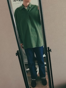 「MILITARY（ミリタリー）のアイテム（シャツ/ブラウス、グリーン系）」を使った、灰汁さん（メンズ・174cm）の春コーディネート