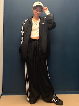 At さんのコーディネート