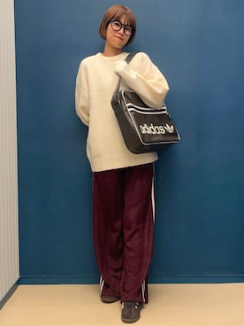 「adidas（アディダス）のOG エアライナー」を使った、At さん（レディース・157cm）の秋コーディネート