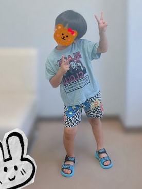 「アイテム（サンダル、ブルー系）」を使った、EＩGＩさん（キッズ・110cm）の夏コーディネート