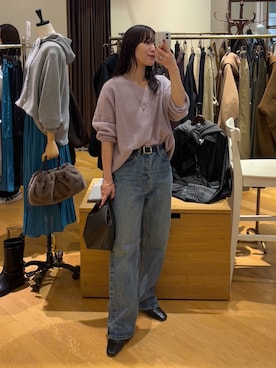 「アイテム（バングル/リストバンド）」を使った、ayumon0730さん（レディース・162cm）の冬コーディネート