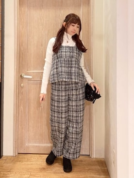 「SHOO・LA・RUE（シューラルー）の【絶妙なゆるピタ/洗濯機可】ちくちくしにくい リブタートルネック やわらかニット【CIRCRIC】（ニット/セーター、ホワイト系）」を使った、miiさん（レディース・164cm）の冬コーディネート