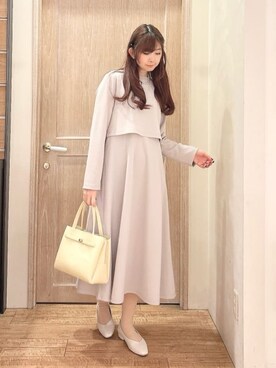 「SHOO・LA・RUE（シューラルー）の【セレモニー】ローヒールパンプス（パンプス、ホワイト系）」を使った、miiさん（レディース・164cm）の冬コーディネート