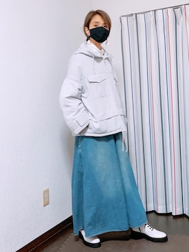 「デニムワンピース」｜「アイテム（ダウンジャケット/コート）」を使った、　　　ゆかりさん（レディース・165cm）の冬コーディネート