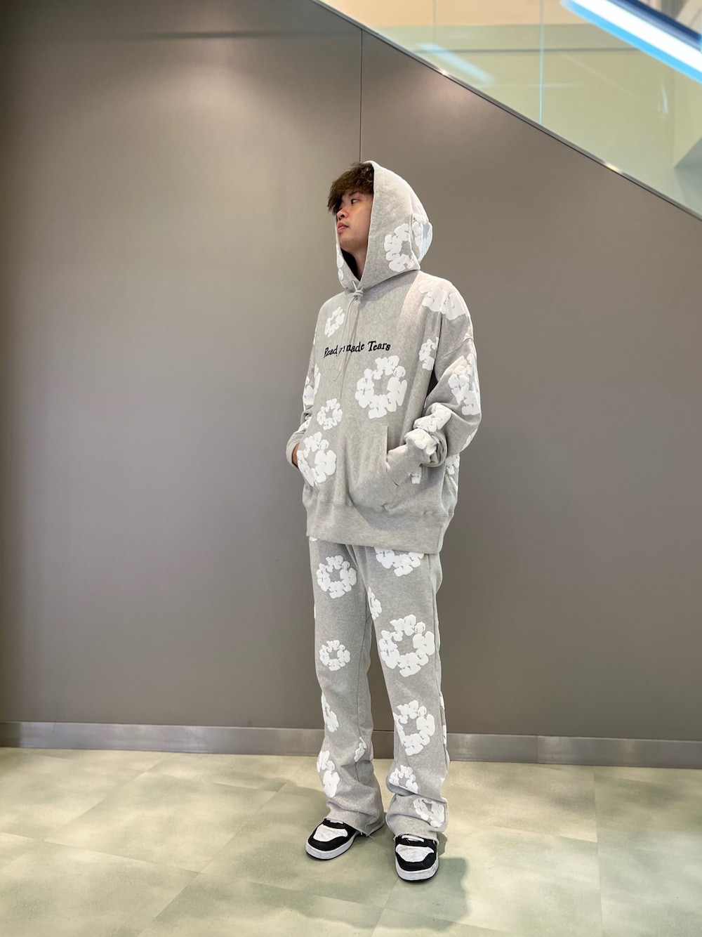 どんなコーデにも合わせやすい♪【Denim Tears】ADC フーディー DENIM TEARS - ラスト1点 / DenimTears x Virginia HOODIE