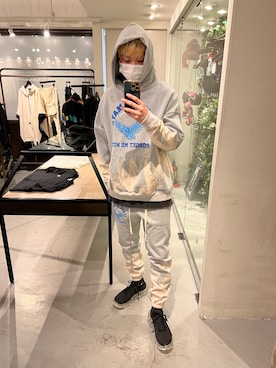 「ROYAL FLASH（ロイヤルフラッシュ）のアイテム（スウェットパンツ）」を使った、kaiseiさん（メンズ・172cm）の春コーディネート