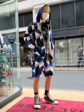 「1piu1uguale3 RELAX（ウノピュウノウグァーレトレリラックス）のアイテム（パンツ）」を使った、kaiseiさん（メンズ・172cm）の春コーディネート