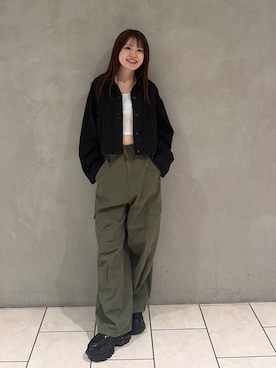 「JEANASIS（ジーナシス）のデニムジャケット/1043164（デニムジャケット、ブラック系）」を使った、えび（JEANASIS）さん（レディース・164cm）の夏コーディネート
