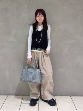 「JEANASIS（ジーナシス）のセミシアーリブヘンリー LS/326122（Tシャツ/カットソー、ホワイト系）」を使った、えび（JEANASIS）さん（レディース・164cm）の春コーディネート