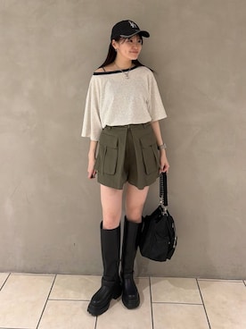 「JEANASIS（ジーナシス）のチェーンハンドルキンチャクBAG/1023355（ショルダーバッグ、ブラック系）」を使った、えび（JEANASIS）さん（レディース・164cm）の夏コーディネート