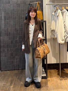 「JEANASIS（ジーナシス）の【抗菌防臭テープ付き】キリカエボリュームローファー/573242（ローファー、ブラック系）」を使った、えび（JEANASIS）さん（レディース・164cm）の春コーディネート