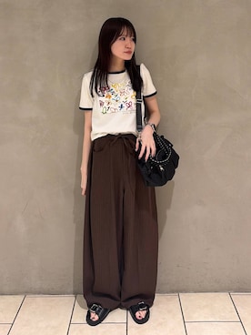 「JEANASIS（ジーナシス）のチェーンハンドルキンチャクBAG/1023355（ショルダーバッグ、ブラック系）」を使った、えび（JEANASIS）さん（レディース・164cm）の夏コーディネート
