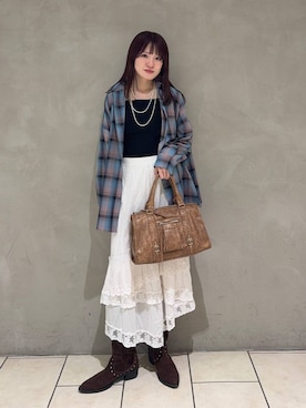 「JEANASIS（ジーナシス）のアソートチェックシャツLS/157636（シャツ/ブラウス、ブルー系）」を使った、えび（JEANASIS）さん（レディース・164cm）の春コーディネート