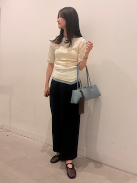 「SENSE OF PLACE by URBAN RESEARCH(センスオブプレイスバイアーバンリサーチ)のマルチケースツキワイドショルダーバッグ(ショルダーバッグ、ブルー系)」を使った、rinaさん(レディース・168cm)の春コーディネート