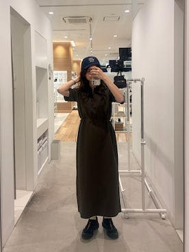 「SENSE OF PLACE by URBAN RESEARCH(センスオブプレイスバイアーバンリサーチ)の『洗濯可』フォルムニットワンピース(ワンピース、ブラウン系)」を使った、rinaさん(レディース・168cm)の春コーディネート