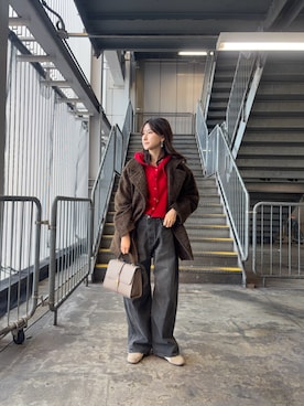 「アイテム（テーラードジャケット）」を使った、rinaさん（レディース・168cm）の秋コーディネート