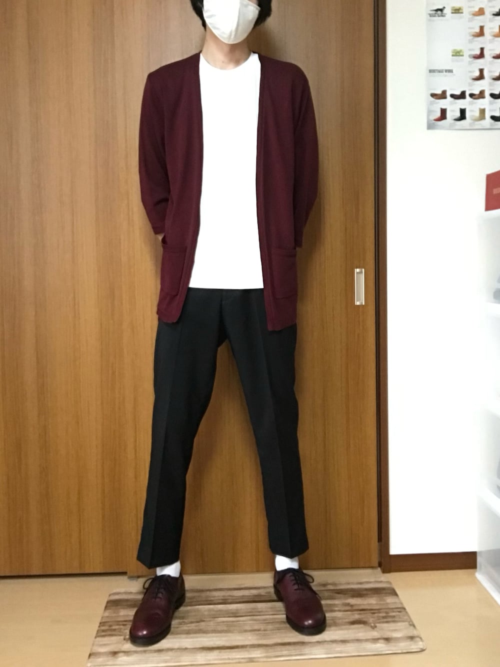 「イッカ、ikka、ユニクロ、UNIQLO、アベイル、Avail、レッドウィング、RED WING」｜「ikkaのアイテム（カーディガン/ボレロ、レッド系）」を使った、うすいさん（メンズ・188cm）の冬コーディネートの1枚目の写真