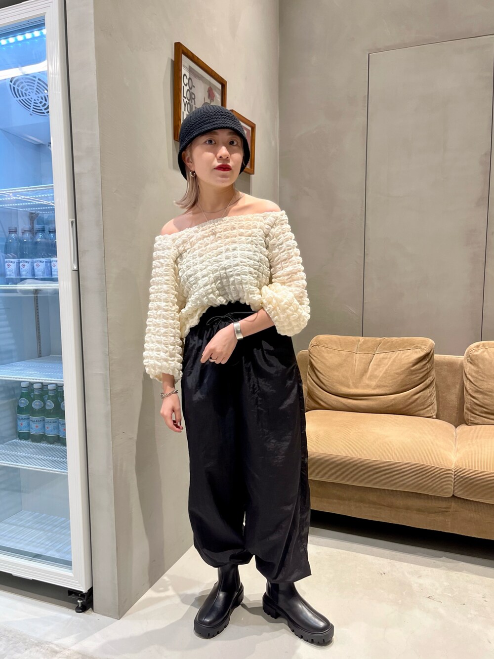 「Kastane、kastane_ootd、パンツコーデ、ブラウス、ドロストパンツ、低身長、低身長女子、低身長コーデ、カジュアル」｜「Kastaneのポコポコ7分袖プルオーバー（Tシャツ/カットソー、ホワイト系）」を使った、KOUTA CHIHIROさん（レディース・153cm）の夏コーディネートの1枚目の写真