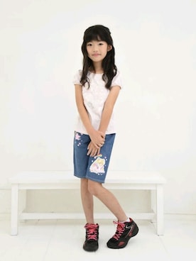 「no brand（ノーブランド）のアイテム（スニーカー）」を使った、www51cojpさん（キッズ・129cm）の夏コーディネート