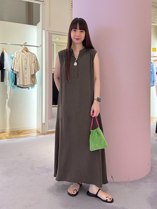 ✨イタリア製✨ クラブヴォルテール 【M】 ノースリーブ シャツワンピース 高級 allureville ワンピース バイヤスチドリプリントノースリーブ
