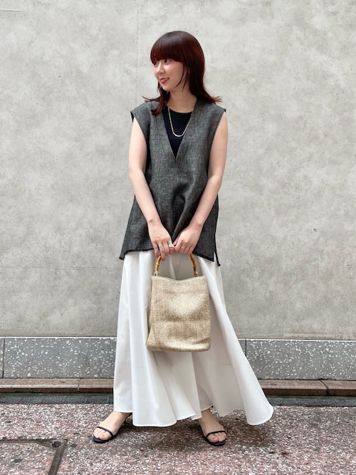 LINEN COLLARLESS VEST | OUTERS | Florent｜フローレント