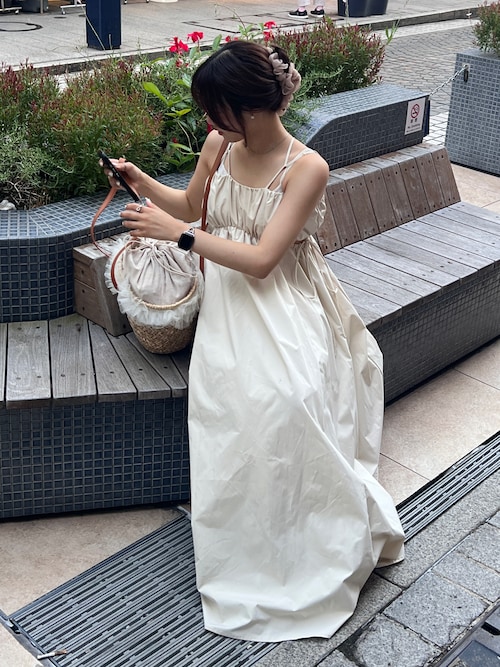 ロージーモンスター　Pandoro ワンピース　オフホワイト ロージーモンスター kikiワンピース S ホワイト ロージーモンスター