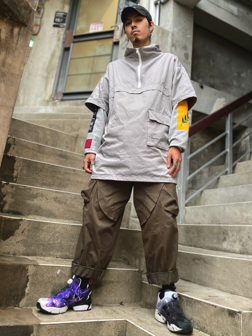 「ootd、ootdtw、outfit、街頭穿搭、休閒、oversize、球鞋、fashion、reebok、NIKE、運動搭配、休日スタイル、休日コーデ、日系極簡、日系极简」｜「NIKEのアイテム（キャップ、ブラック系）」を使った、ctboi さん（メンズ・175cm）の秋コーディネートの1枚目の写真
