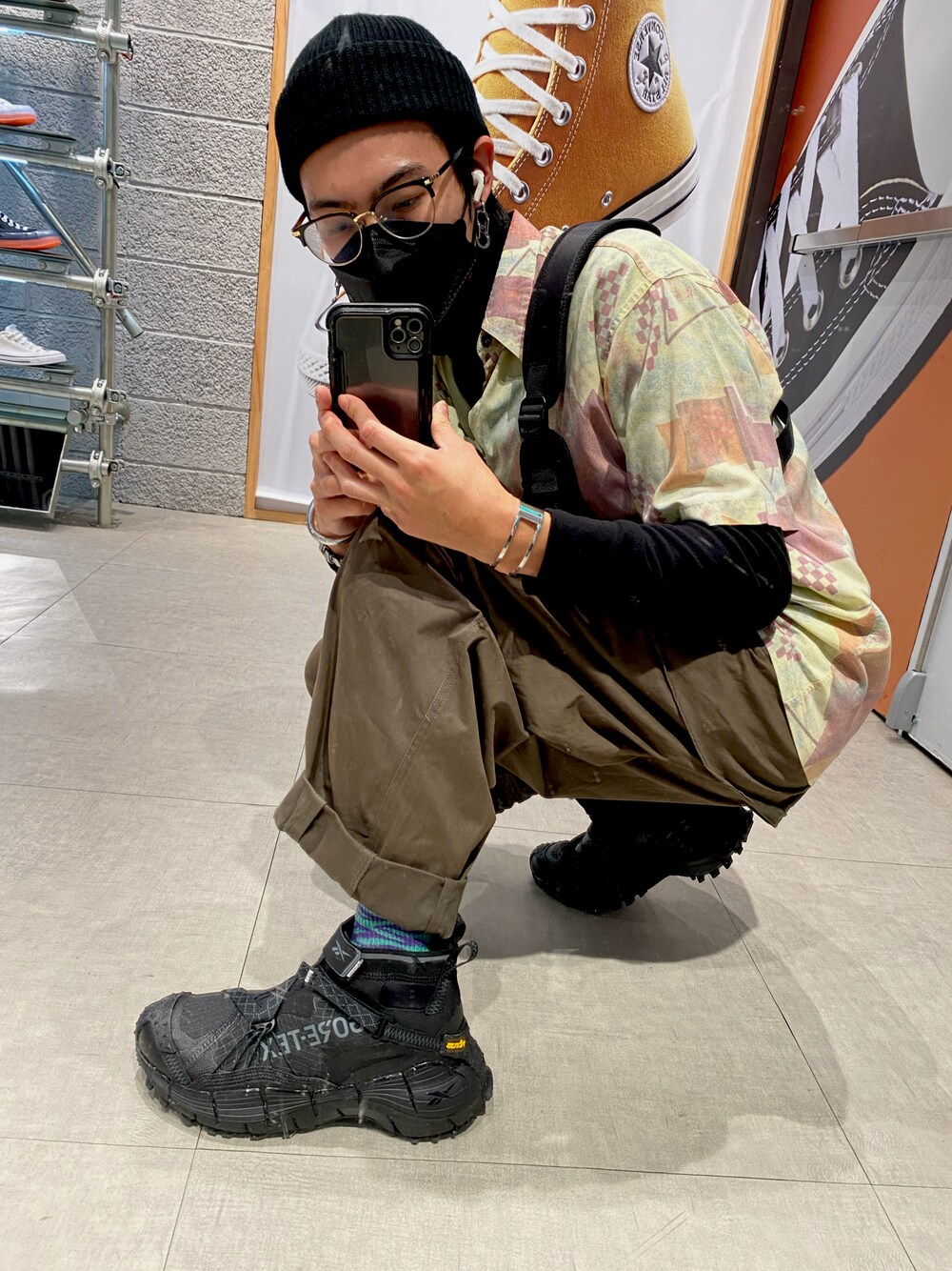 「ootd、outfit、街頭穿搭、UNIQLO、UNIQLO U、fashion、休閒、休日スタイル、休日コーデ、大人カジュアル、大人コーデ、古着MIX、reebok、日系極簡、国潮」｜「Reebokのアイテム（ブーツ、ブラック系）」を使った、ctboi さん（メンズ・175cm）の冬コーディネートの1枚目の写真