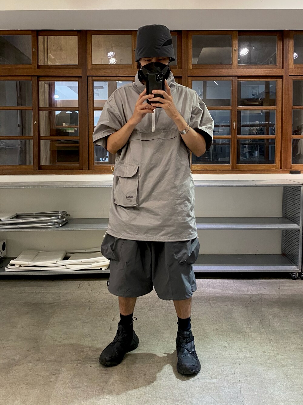 「Taiwan、ootd、outfit、reebok、街頭穿搭、休閒、休日スタイル、休日コーデ、春コーデ、春、春夏コーデ、大人カジュアル、大人コーデ、大人ガーリー、雨の日コーデ」｜「prototypeのアイテム（キャップ、グレー系）」を使った、ctboi さん（メンズ・175cm）の春コーディネートの1枚目の写真