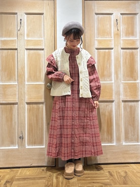 「赤チェック」｜「アイテム（帽子）」を使った、yurikaさん（レディース・157cm）の冬コーディネート