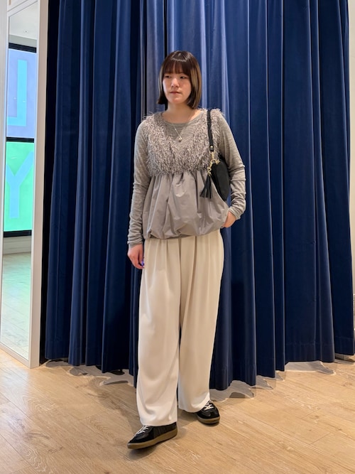 シアーフライス×チュールレイヤードプルオーバー