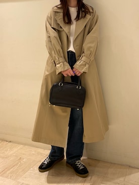 「ストレートデニム」｜「アイテム（トレンチコート）」を使った、イワナガさん（レディース・162cm）の秋コーディネート