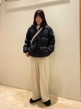 「アイテム（サンダル）」を使った、イワナガさん（レディース・162cm）の冬コーディネート