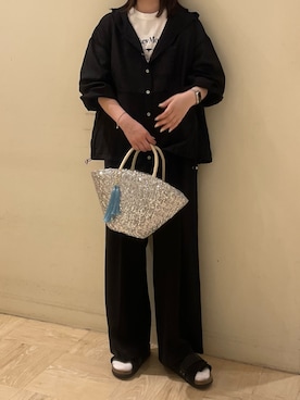 「スパンコール」｜「アイテム（ブルゾン）」を使った、イワナガさん（レディース・162cm）の春コーディネート