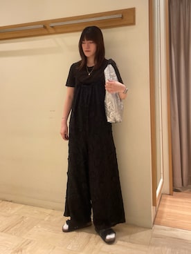 「アイテム（サロペット/オーバーオール）」を使った、イワナガさん（レディース・162cm）の夏コーディネート