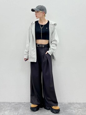 「Anui（アニュイ）のアイテム（スラックス）」を使った、なっつさん（レディース・164cm）の秋コーディネート