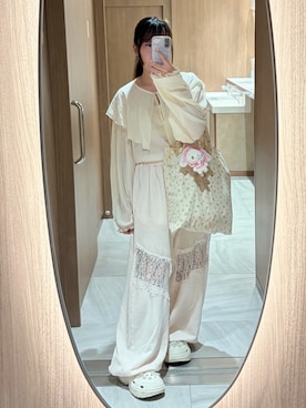 「Heather（ヘザー）のアイテム（パンツ）」を使った、𝐇𝐨𝐧𝐨さん（レディース・150cm）の秋コーディネート