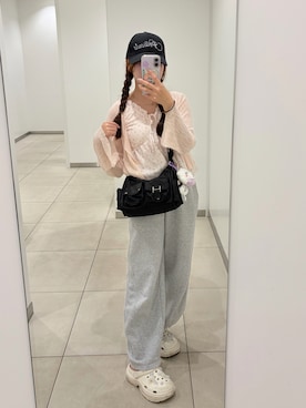 「SHEINのアイテム（サンダル、ホワイト系）」を使った、𝐇𝐨𝐧𝐨さん（レディース・150cm）の夏コーディネート