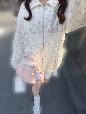 「アイテム（ジャケット/アウター、ピンク系）」を使った、𝐇𝐨𝐧𝐨さん（レディース・150cm）の秋コーディネート