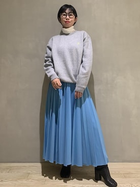 「トレーニング」｜「アイテム（スウェット）」を使った、ADAM ET ROPE' STAFFさん（レディース・165cm）の冬コーディネート