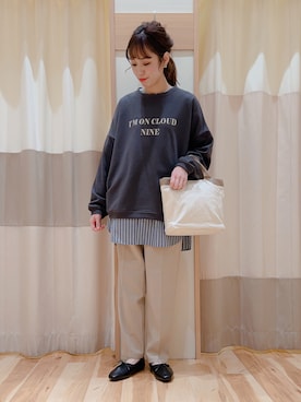 「Samansa Mos2 blue」｜「アイテム（スウェット）」を使った、torikaiさん（レディース・160cm）の春コーディネート
