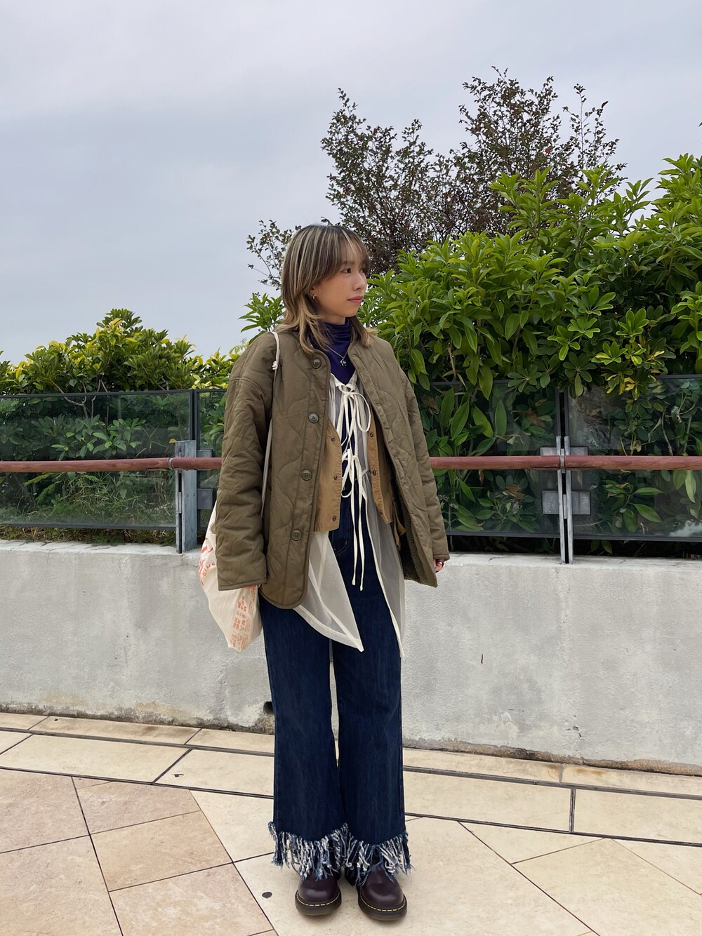 「シンプルスタイル、冬、Hong Kong、BEAMS、ファッションを楽しもう、カジュアルコーデ」｜「niko and...の2WAYチュールカーディガンプルオーバー（カーディガン/ボレロ、ブラウン系）」を使った、Jacobgorさん（レディース・155cm）の冬コーディネートの1枚目の写真