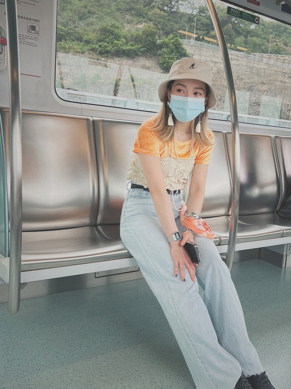 「休日スタイル、春夏コーデ」｜「KANGOLの【KANGOL/カンゴール】バケットハット（ハット、ホワイト系）」を使った、Jacobgorさん（レディース・155cm）の夏コーディネートの1枚目の写真