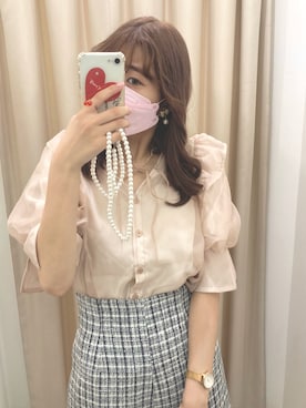 「one after another NICE CLAUP（ワンアフターアナザーナイスクラップ）の前後2WAYフリルブラウス（シャツ/ブラウス、ベージュ系）」を使った、MOEKA(イエベ春/骨格ナチュラル)さん（レディース・157cm）の夏コーディネート