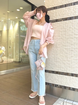 「one after another NICE CLAUP（ワンアフターアナザーナイスクラップ）の肩あきマルチシアーシャツ（シャツ/ブラウス、ピンク系）」を使った、MOEKA(イエベ春/骨格ナチュラル)さん（レディース・157cm）の夏コーディネート