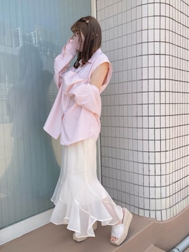 「one after another NICE CLAUP（ワンアフターアナザーナイスクラップ）のバックドロストマルチウェイシャツ（シャツ/ブラウス、オレンジ系）」を使った、MOEKA(イエベ春/骨格ナチュラル)さん（レディース・157cm）の夏コーディネート